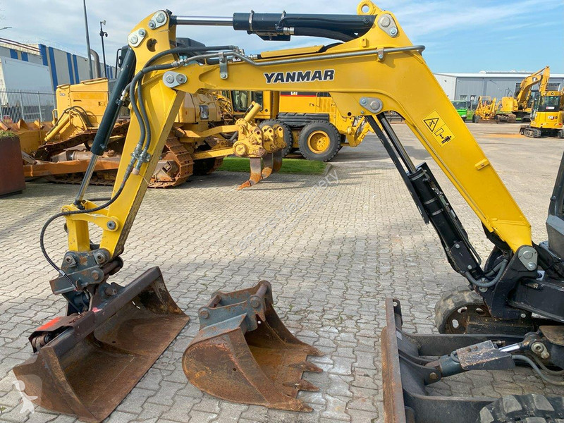 Escavatore Yanmar -4 NVT