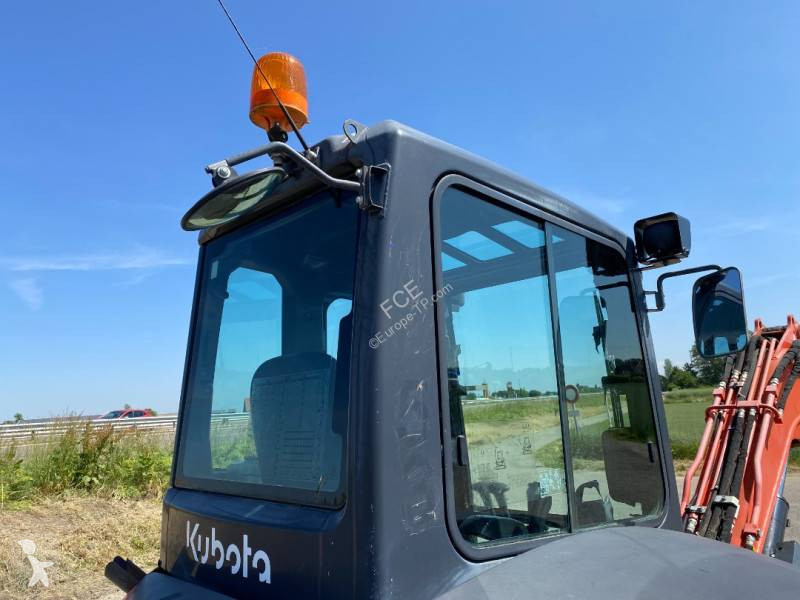 جرافة Kubota U55-4 1er Main/Certificat CE...