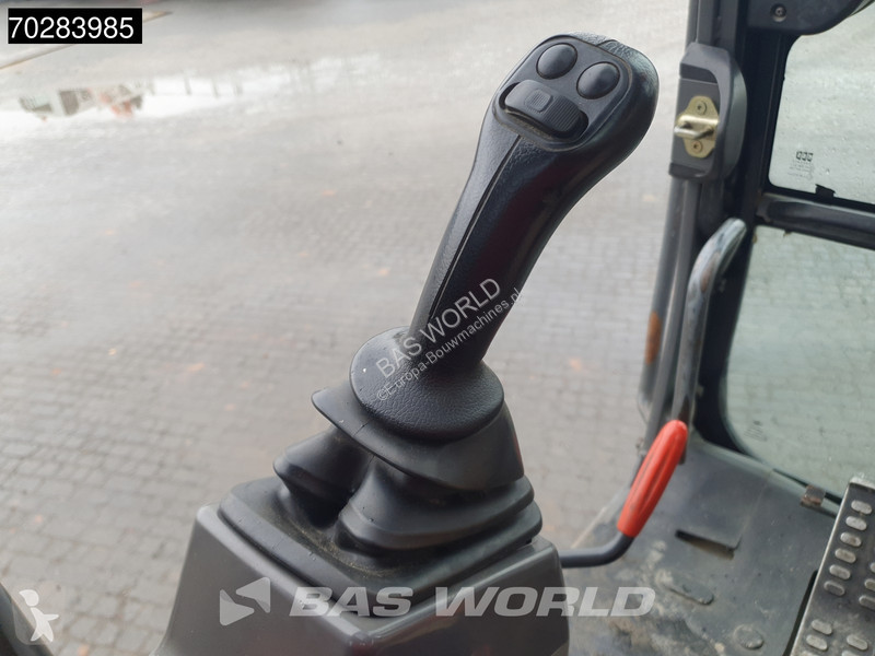 Escavadora Hitachi ZX140W -3 OUTRIGGERS - ROTOTILT