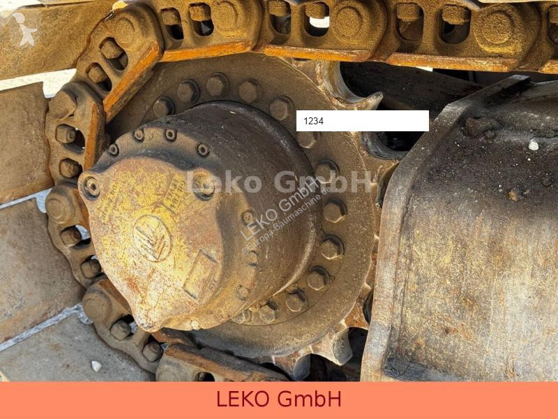 Escavatore Caterpillar JS240NLC