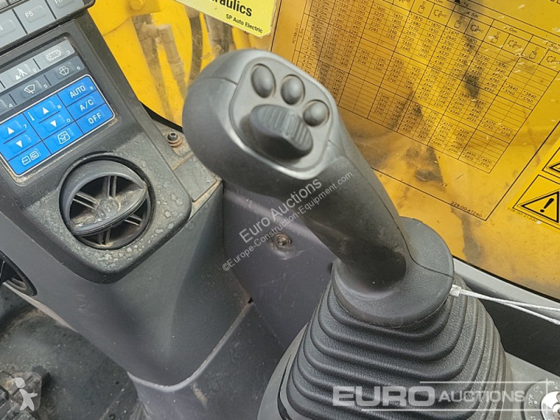 Escavatore Komatsu PC138US-11