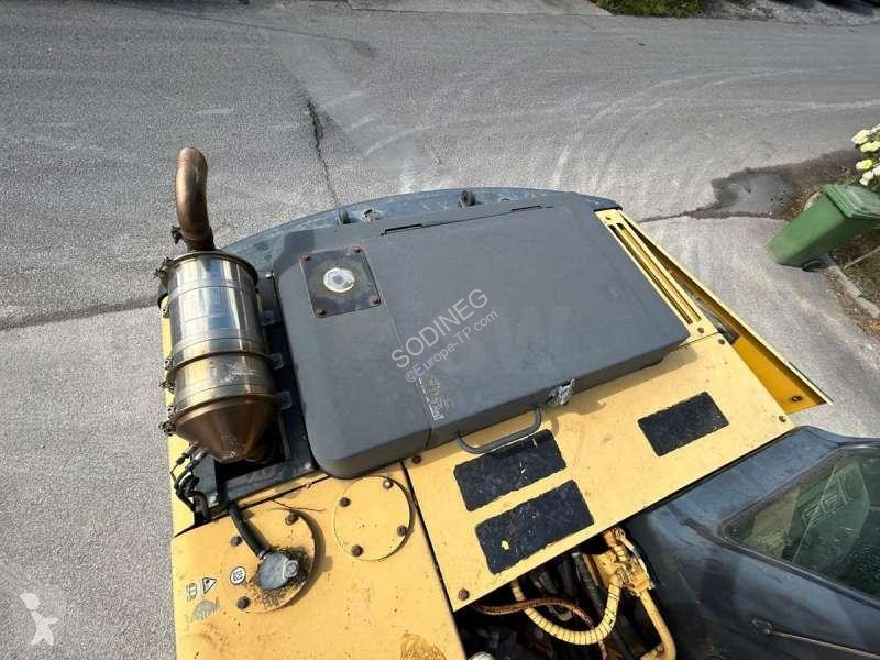 Escavadora Komatsu PC180LC-6K MACHINE SUISSE