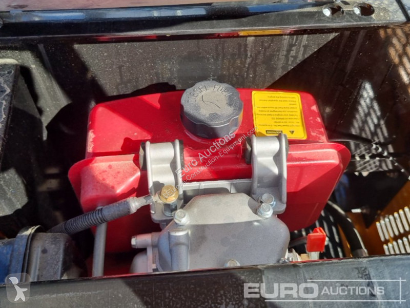 Escavadora JPC HT12