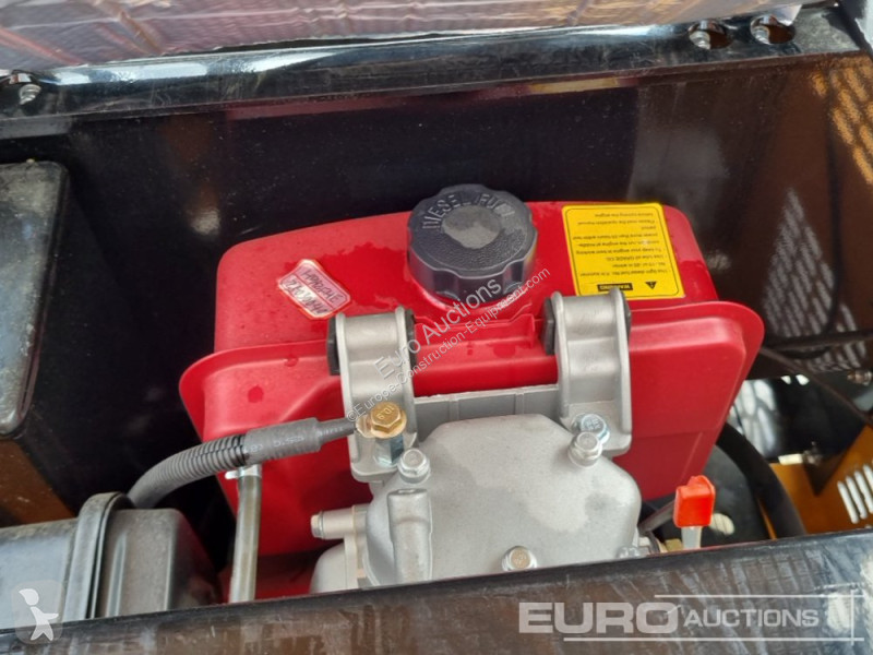 Escavadora JPC HT12