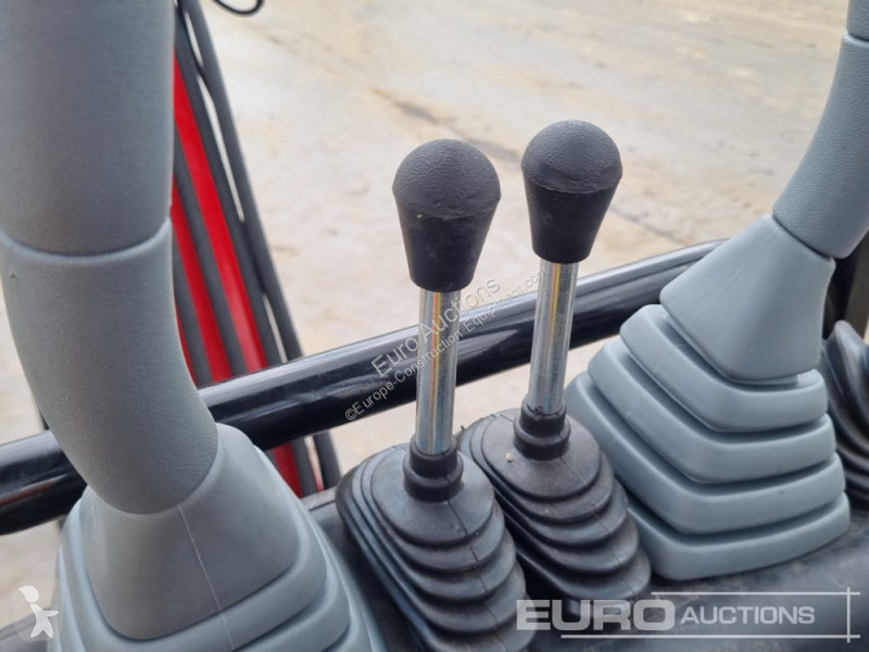 Escavatore JPC HT12