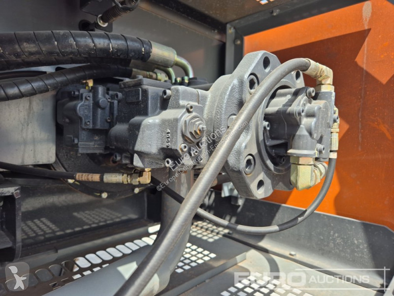 Escavatore Hitachi EX210LC-5G