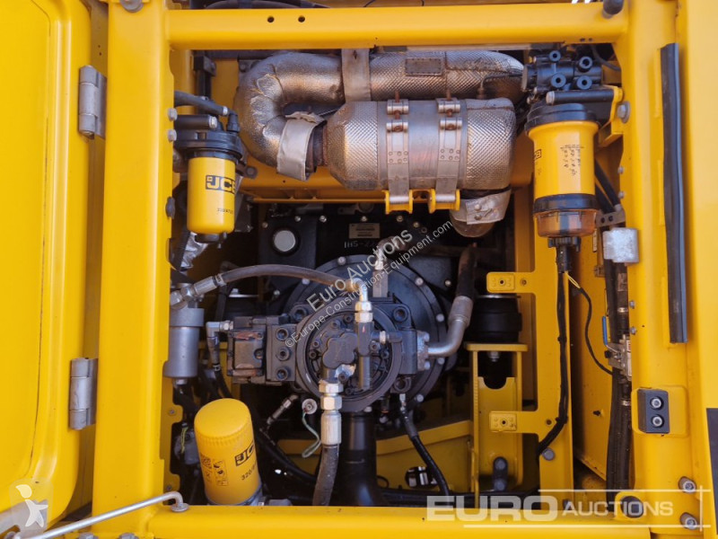 جرافة JCB 220X LC