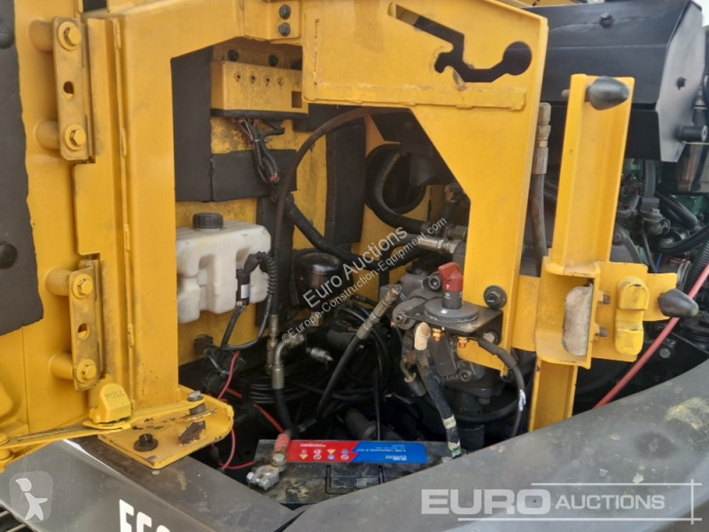Graafmachine Volvo EC80D