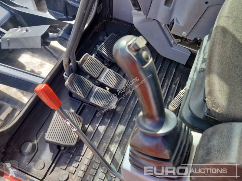 Escavatore Kubota KX080-4A