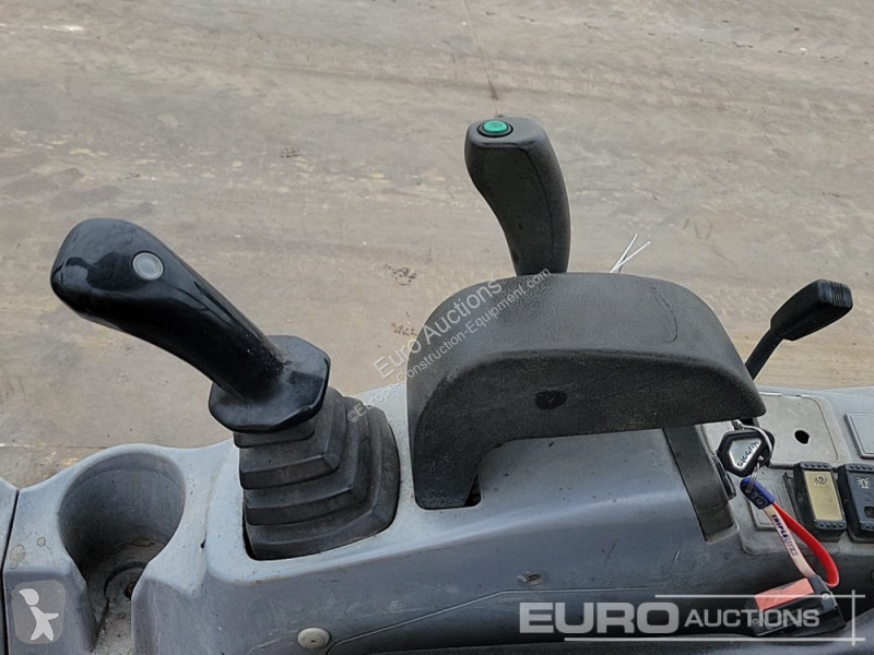 جرافة Kubota KX016-4