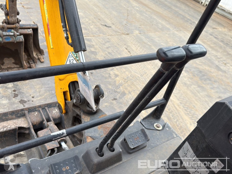 جرافة JCB 16C-1