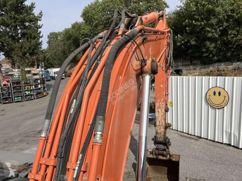 Escavatore Hitachi