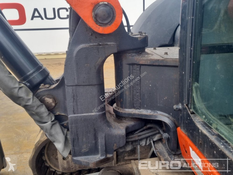 Escavatore Kubota KX080-4A