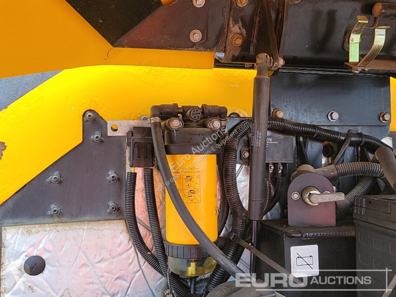 Lopatový nakládač JCB 48Z-1