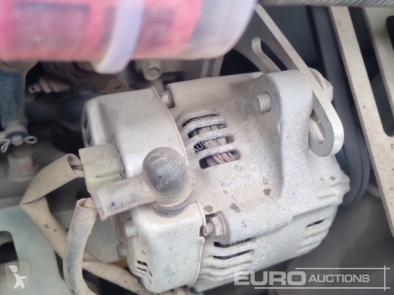 Lopatový nakládač Kubota KX027-4