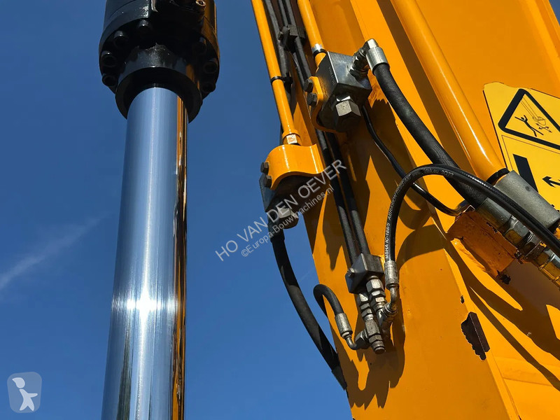 Graafmachine JCB plus
