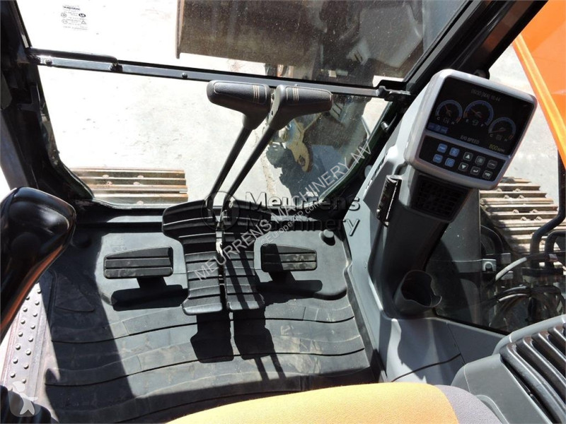 جرافة Doosan