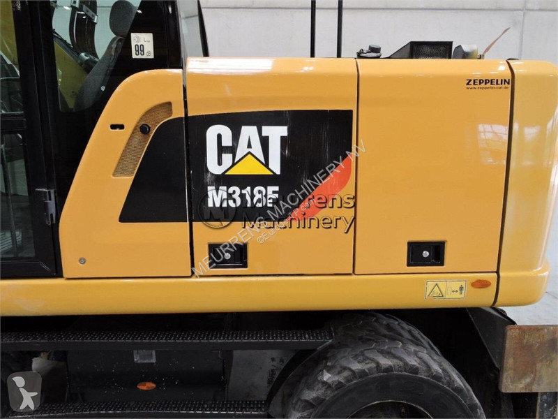 جرافة Caterpillar F