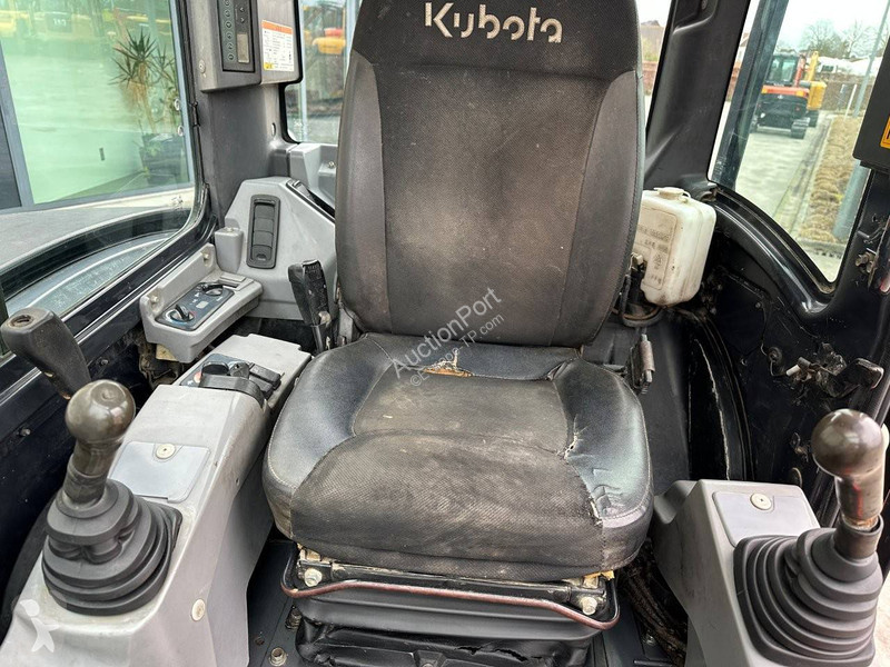 Pelle Kubota KX165-5