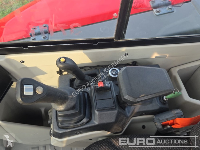 Багер Volvo ECR50F