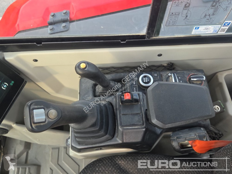 Багер Volvo ECR50F