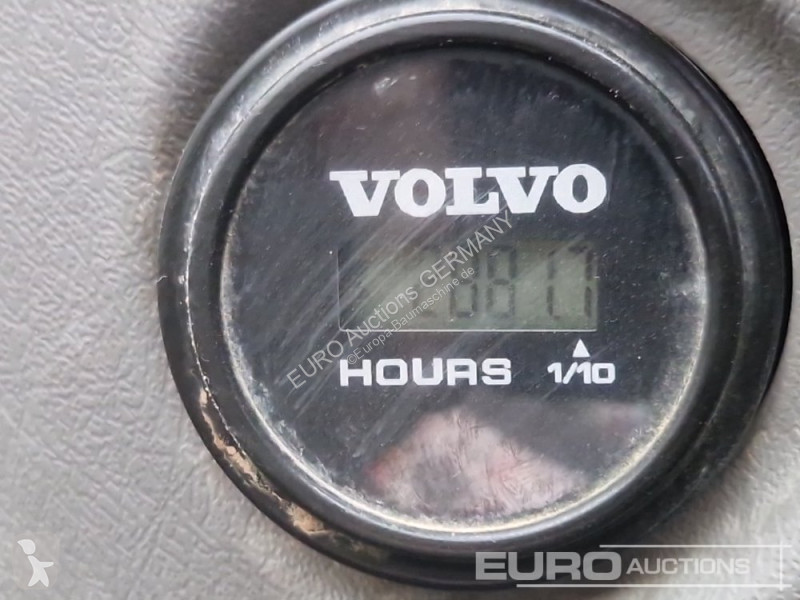 Экскаватор Volvo