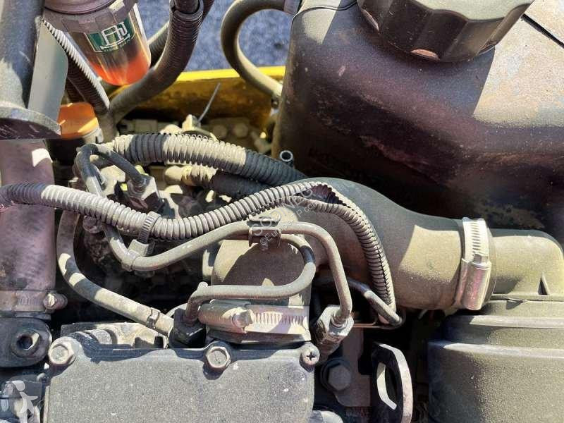 جرافة Komatsu  PC09-1