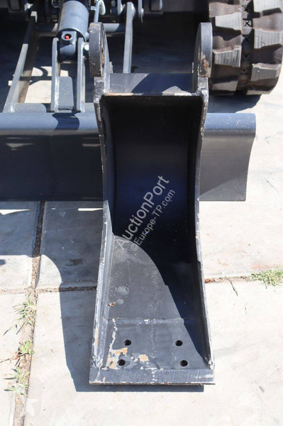 Экскаватор  F22