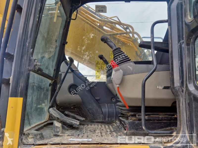Lopatový nakládač Komatsu NLC-11