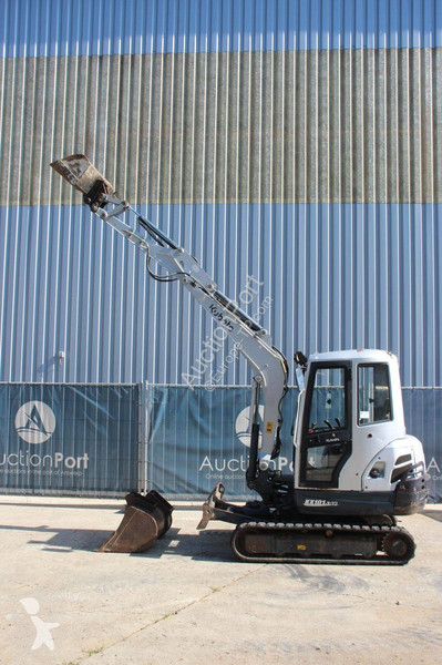Excavadora Kubota α2