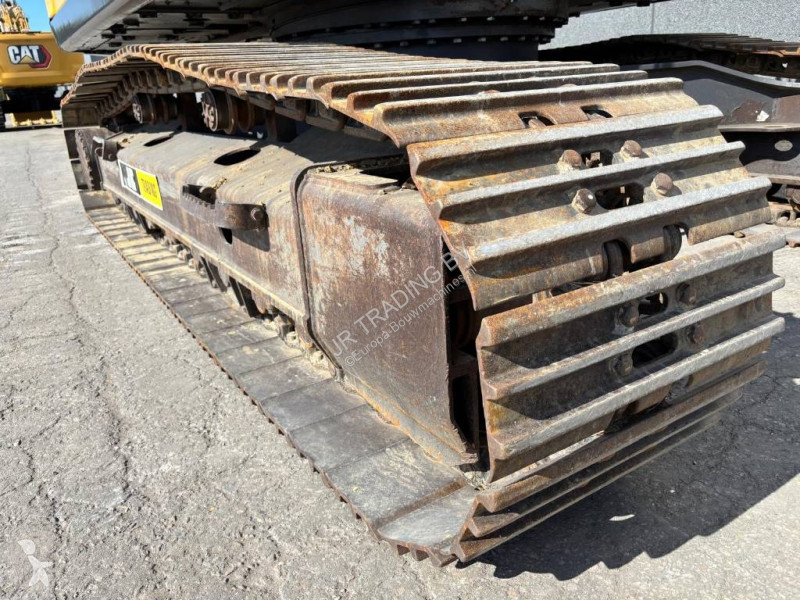 Excavadora Volvo 250 ENL (Two Buckets)
