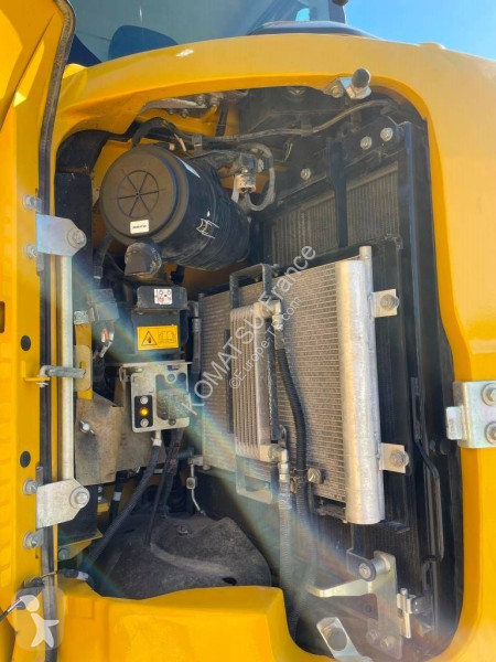 Excavadora Komatsu PW98MR-11E0
