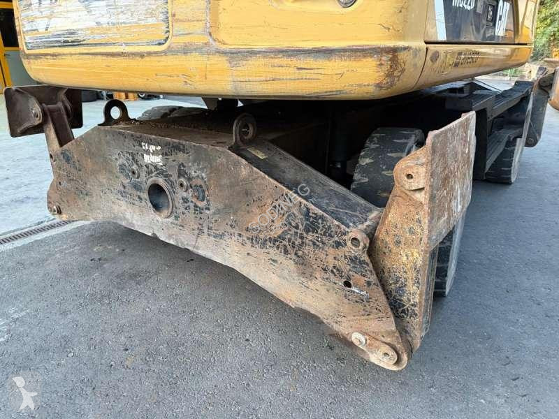 Skovel Caterpillar DMH