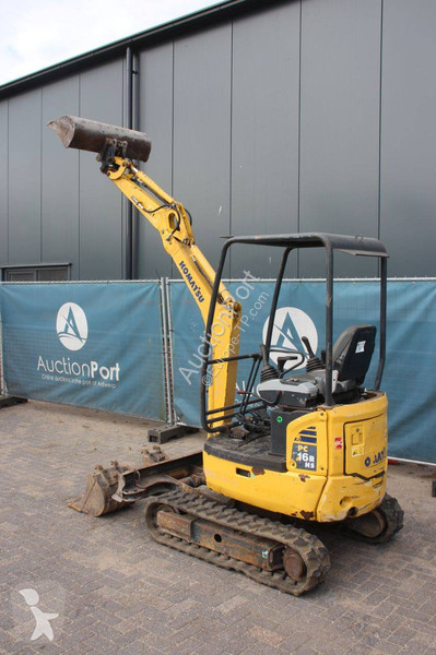 Екскаватор Komatsu PC16R-3HS