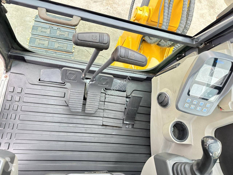 XCMG DA excavator
