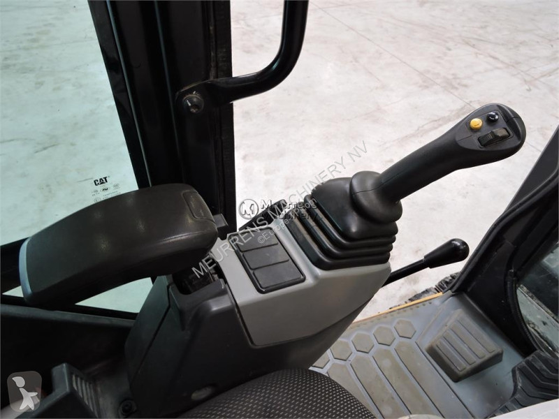 Экскаватор Caterpillar CR Automatic Greasing