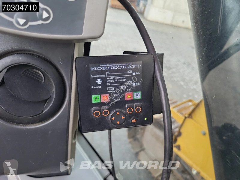 Skovel Caterpillar 325 F L CR GPS - Tiltrotator
