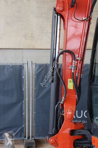 Excavadora Kubota SZ