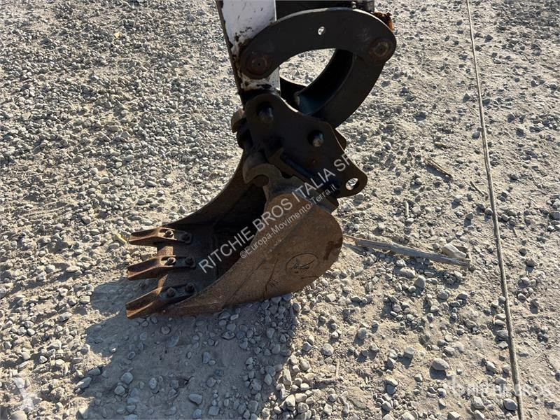 جرافة Bobcat E17Z Mini Excavator