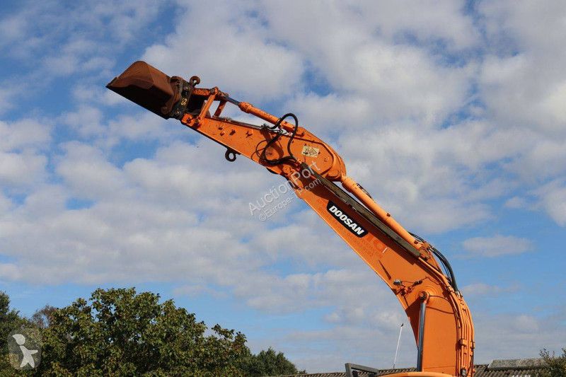 Pelle Doosan