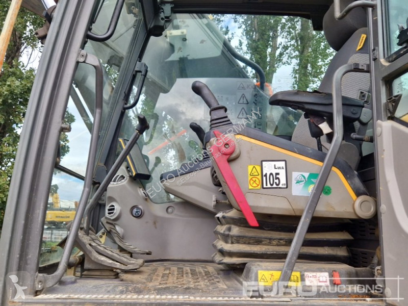 Pelle Volvo EC380EL
