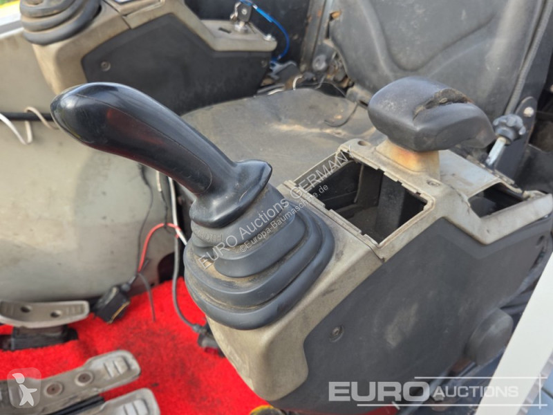 جرافة Wacker Neuson EZ28