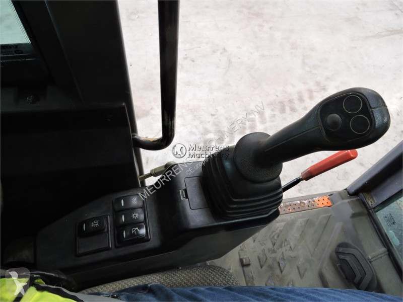 Escavadora Volvo EW60E