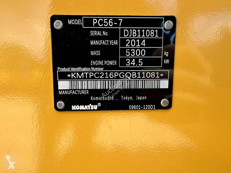 Escavadora Komatsu 7