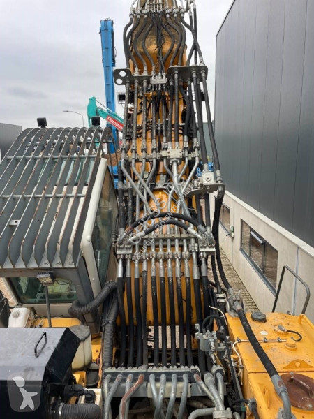 Escavadora Liebherr R 954 C HDV -- 28 mtr --...