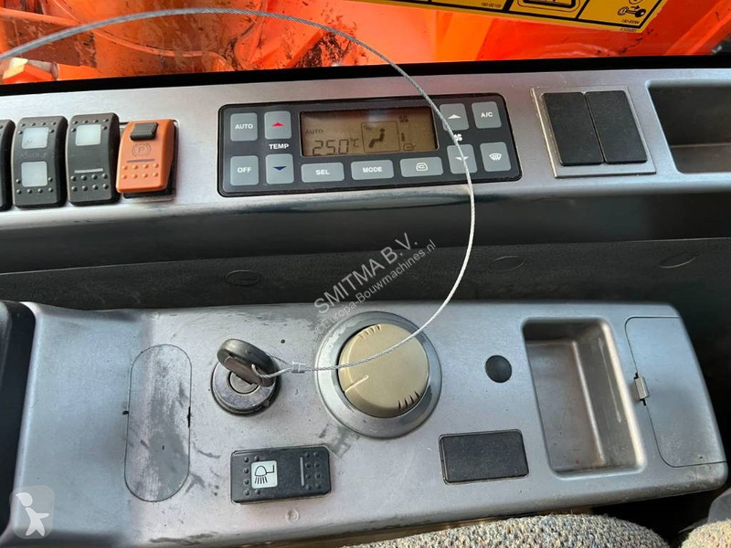 جرافة Doosan