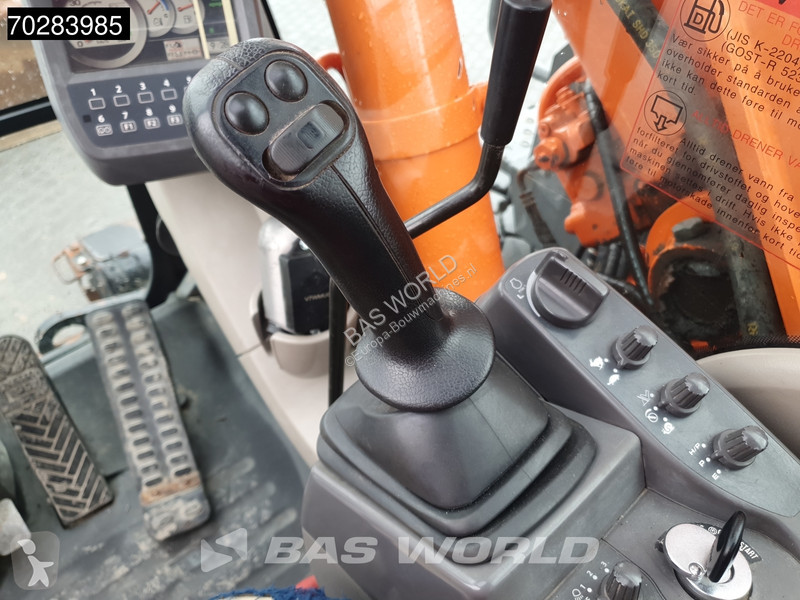 Escavadora Hitachi ZX140W -3 OUTRIGGERS - ROTOTILT