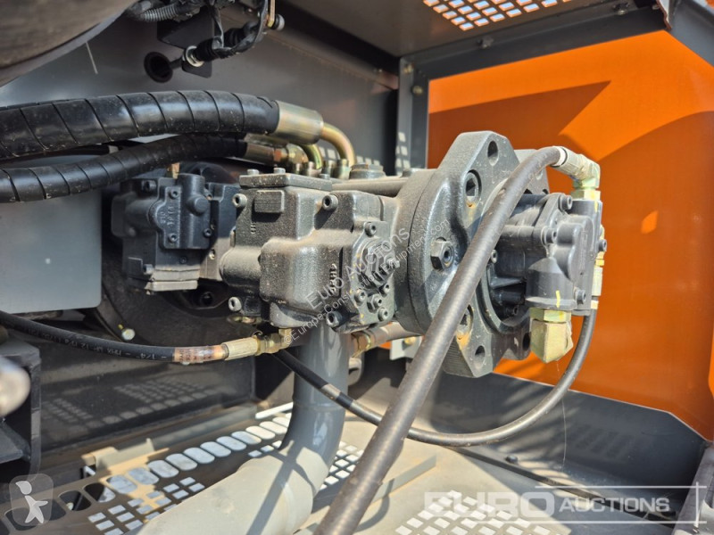 Escavatore Hitachi EX210LC-5G