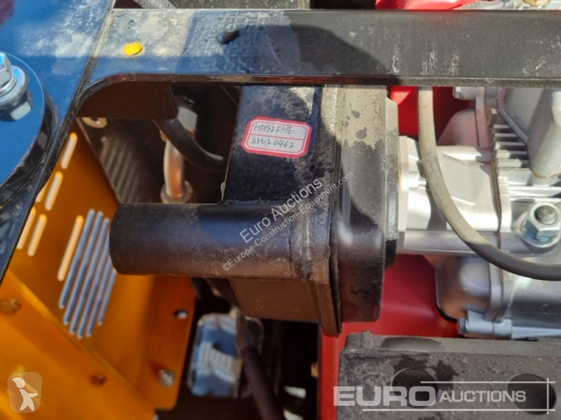 Escavadora JPC HT12
