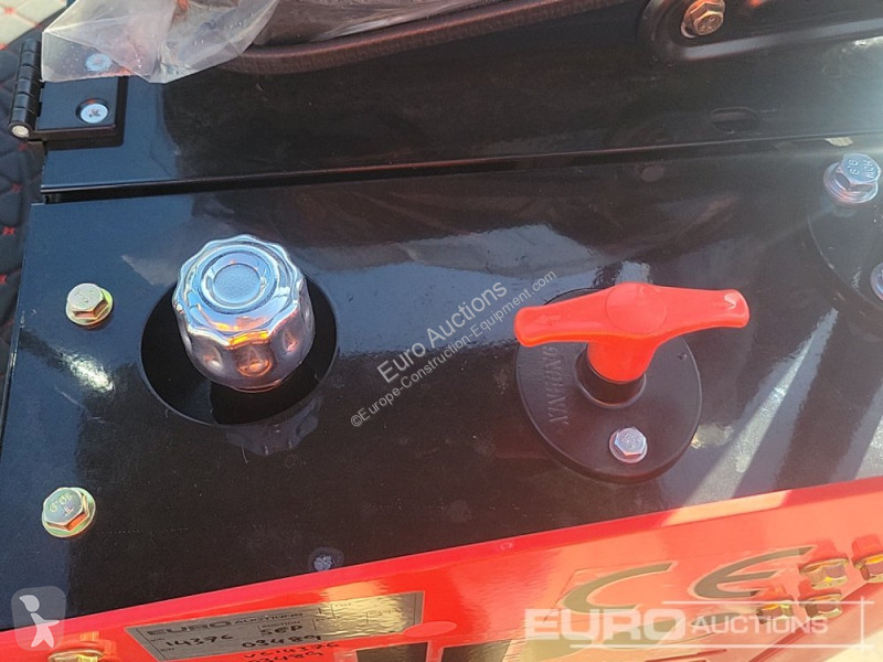 Escavadora JPC HT12